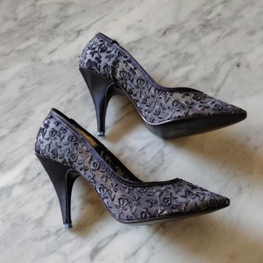 Peacocks: Black Floral Heels
